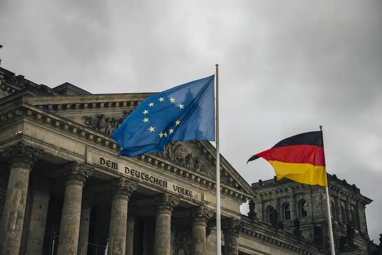 Kunststoff Politik Gesetze Rahmenbedingungen