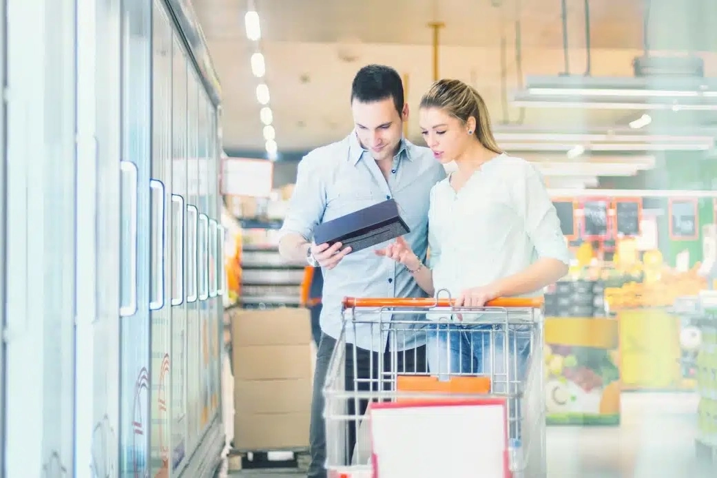 Einkauf Verpackung Schutz Information